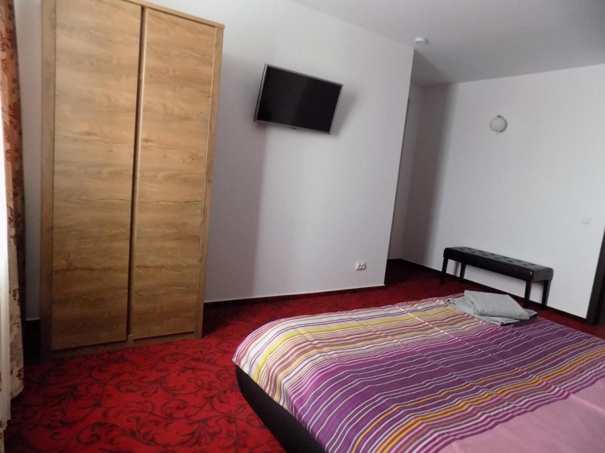 Проживание в семье Colosseum Residence Бухарест